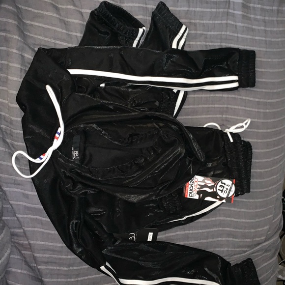 Cute NWT Matching Set🤩 - Picture 5 of 6